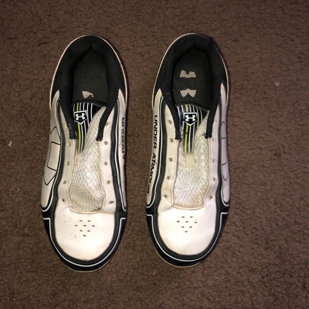Under Armour Softball Shoes
